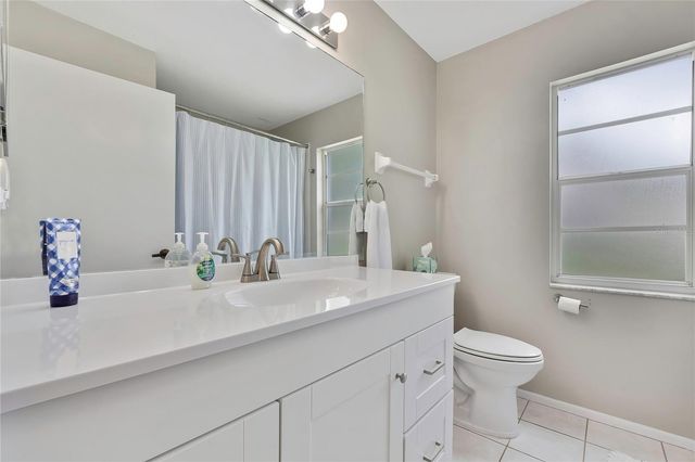 8015 SUGARBUSH DRIVE, Spring Hill, FL 34606