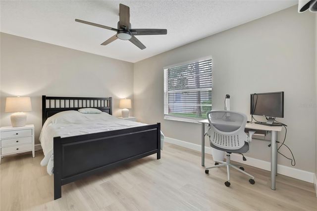 8015 SUGARBUSH DRIVE, Spring Hill, FL 34606