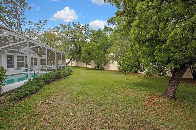 8015 SUGARBUSH DRIVE, Spring Hill, FL 34606