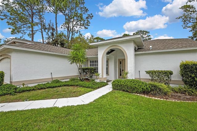 8015 SUGARBUSH DRIVE, Spring Hill, FL 34606