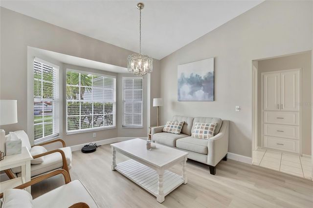 8015 SUGARBUSH DRIVE, Spring Hill, FL 34606