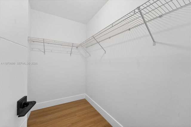 8941 NW 13th St, Plantation, FL 33322