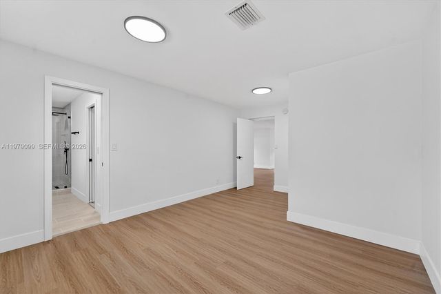 8941 NW 13th St, Plantation, FL 33322