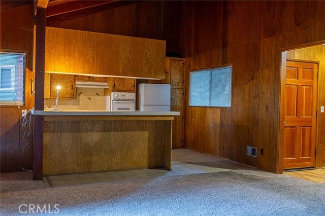 24738 Nestal Court, Crestline, CA 92325