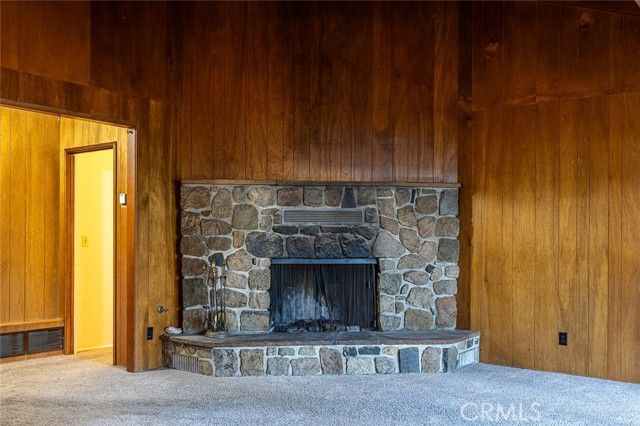 24738 Nestal Court, Crestline, CA 92325