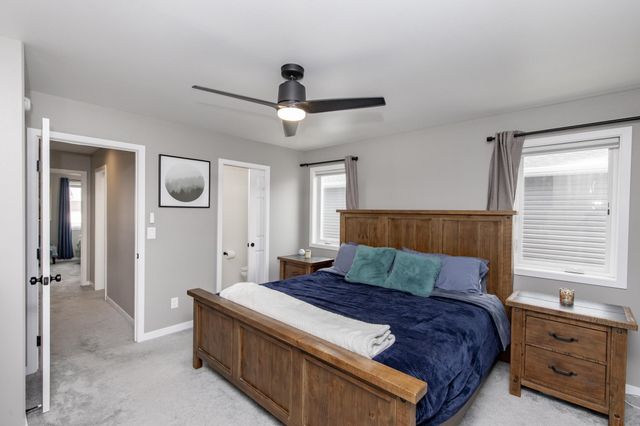 1132 46th Avenue S, Moorhead, MN 56560