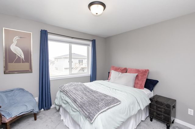 1132 46th Avenue S, Moorhead, MN 56560