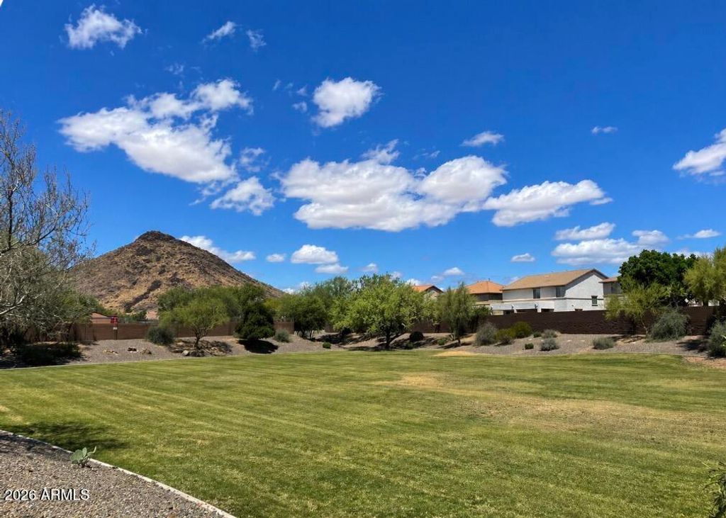5139 W SWEET IRON Pass, Phoenix, AZ 85083 — photo 3