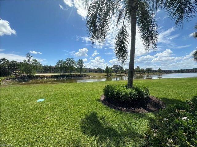 2880 Cypress Trace CIR 103, Naples, FL 34119