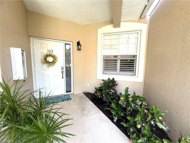 2880 Cypress Trace CIR 103, Naples, FL 34119