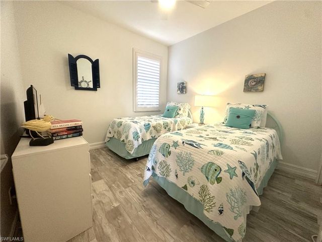 2880 Cypress Trace CIR 103, Naples, FL 34119