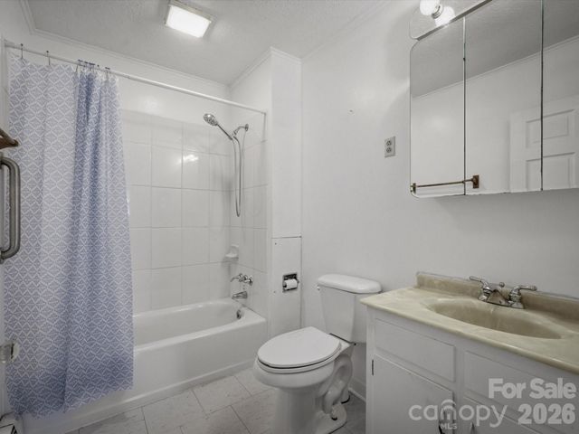 2401 Lail Road, Morganton, NC 28655