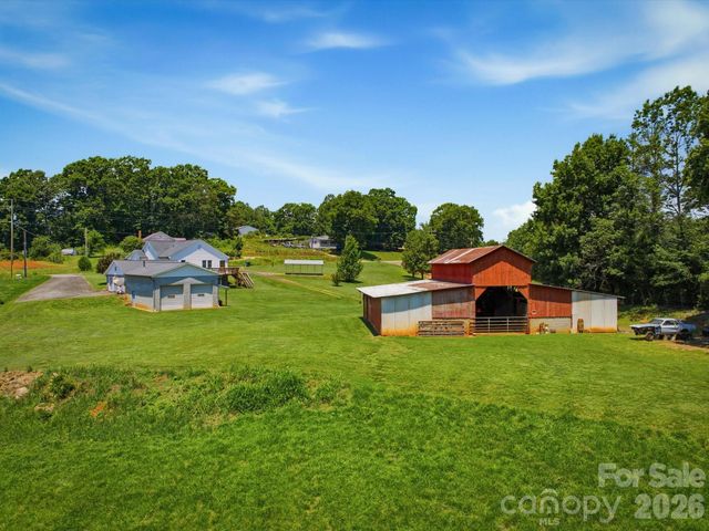 2401 Lail Road, Morganton, NC 28655