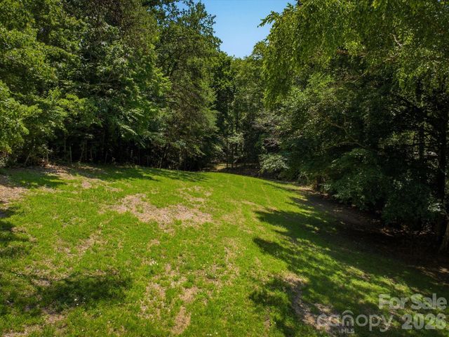 2401 Lail Road, Morganton, NC 28655