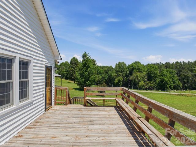 2401 Lail Road, Morganton, NC 28655