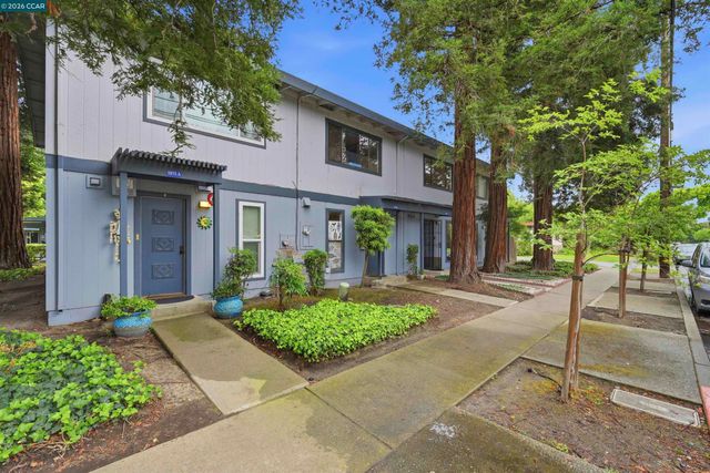 1073 Mohr Ln C, Concord, CA 94518