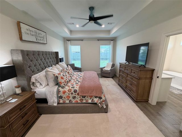 817 Greystone Lane, Angleton, TX 77515