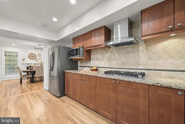 10600 VANTAGE CT, Potomac, MD 20854
