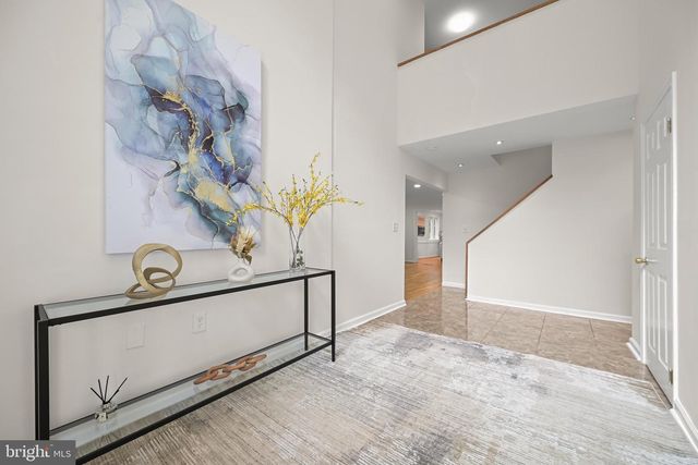 10600 VANTAGE CT, Potomac, MD 20854