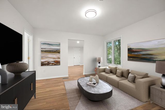 10600 VANTAGE CT, Potomac, MD 20854