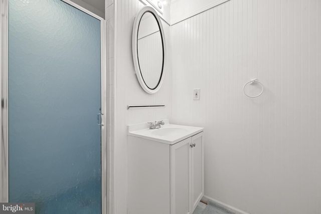 10600 VANTAGE CT, Potomac, MD 20854