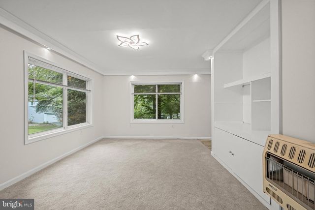 10600 VANTAGE CT, Potomac, MD 20854