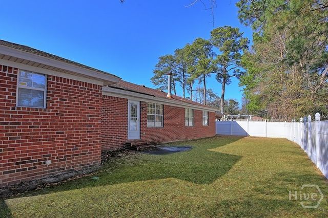 106 Glen Oaks Drive, Savannah, GA 31405