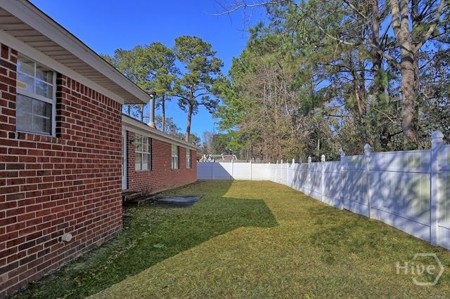 106 Glen Oaks Drive, Savannah, GA 31405