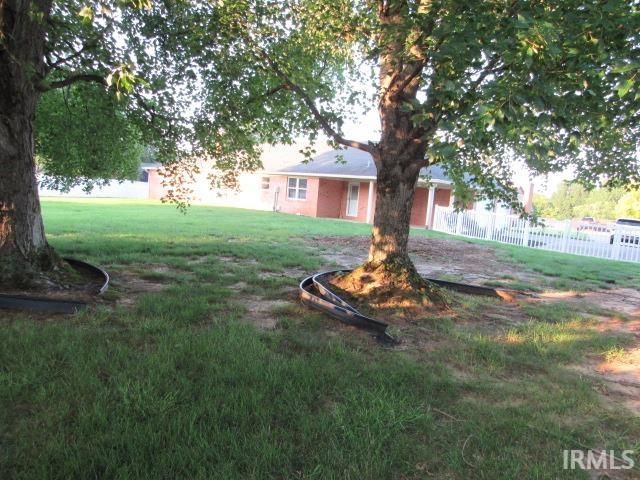 1117 Pinehurst Drive, Mount Vernon, IN 47620