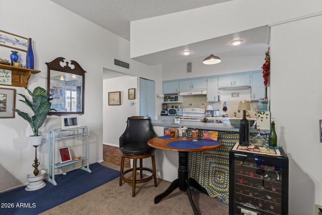 10432 W OAKMONT Drive, Sun City, AZ 85351