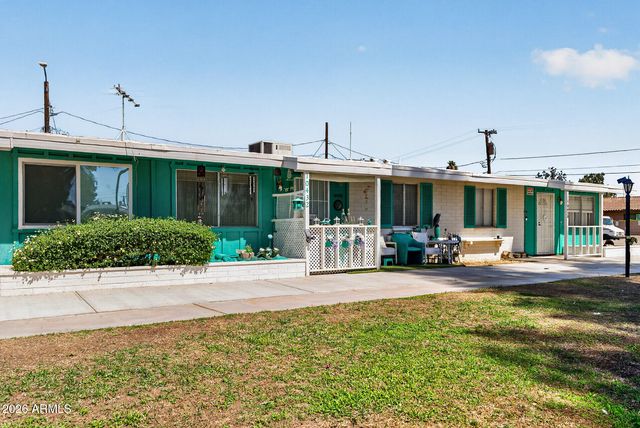 10432 W OAKMONT Drive, Sun City, AZ 85351