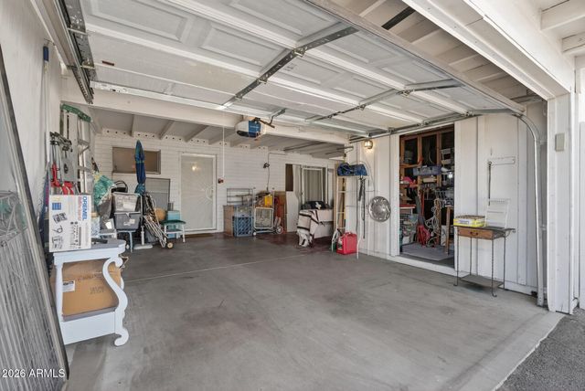 10432 W OAKMONT Drive, Sun City, AZ 85351