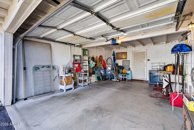 10432 W OAKMONT Drive, Sun City, AZ 85351