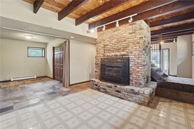 1424 Glen View Road, Yellow Springs Vlg, OH 45387