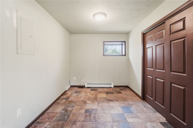 1424 Glen View Road, Yellow Springs Vlg, OH 45387