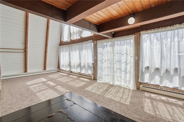 1424 Glen View Road, Yellow Springs Vlg, OH 45387