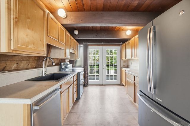 1424 Glen View Road, Yellow Springs Vlg, OH 45387