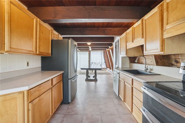 1424 Glen View Road, Yellow Springs Vlg, OH 45387