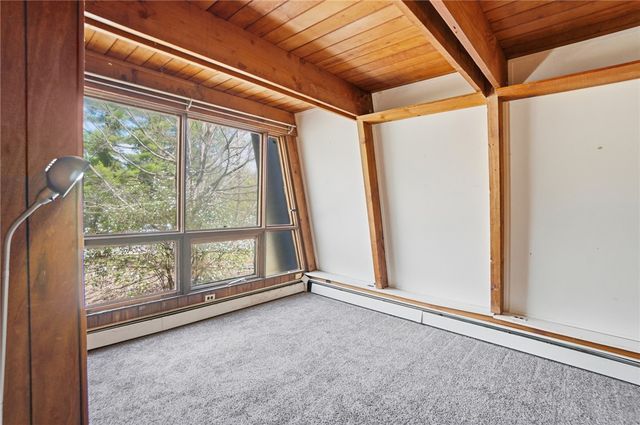 1424 Glen View Road, Yellow Springs Vlg, OH 45387