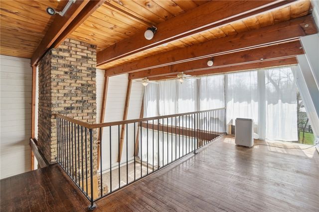 1424 Glen View Road, Yellow Springs Vlg, OH 45387