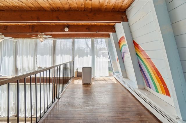 1424 Glen View Road, Yellow Springs Vlg, OH 45387