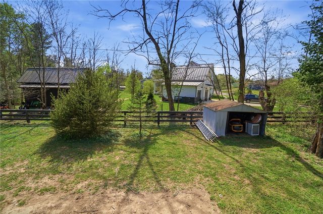 1424 Glen View Road, Yellow Springs Vlg, OH 45387