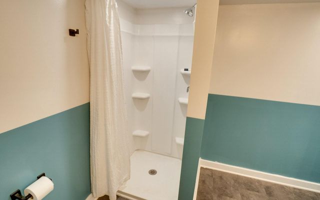 35 BUTTERFIELD LN, North East, MD 21901