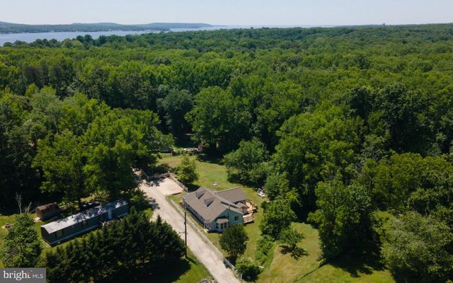 35 BUTTERFIELD LN, North East, MD 21901