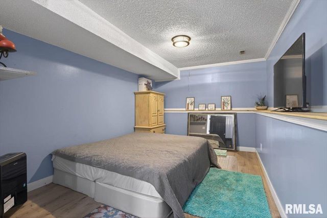 7460 Rolling Oaks Drive, Riverton, IL 62561