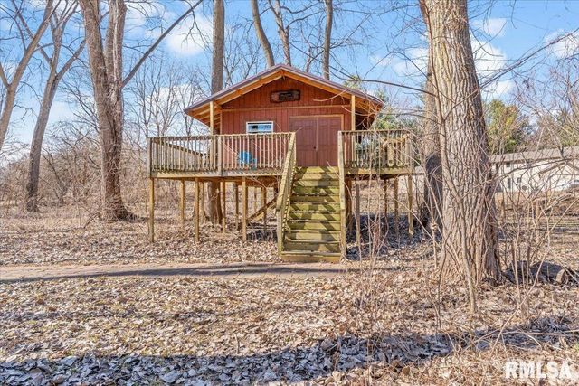 7460 Rolling Oaks Drive, Riverton, IL 62561