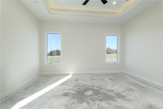 17965 235th Street, Tonganoxie, KS 66086