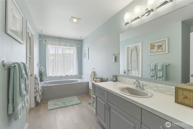 2837 Riviera Boulevard, Malaga, WA 98828