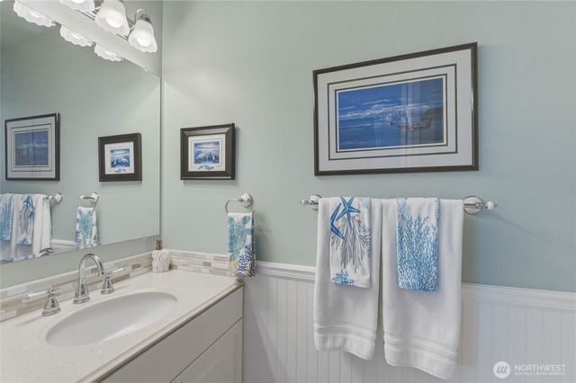 2837 Riviera Boulevard, Malaga, WA 98828