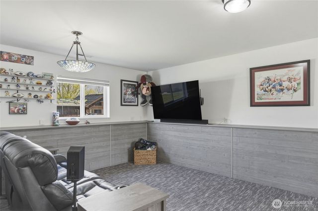 2837 Riviera Boulevard, Malaga, WA 98828